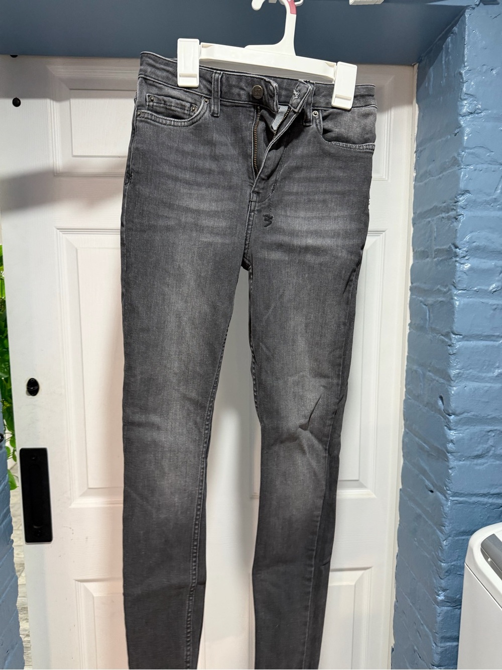 Ksubi Men's Skinny Jeans in Washed Gray